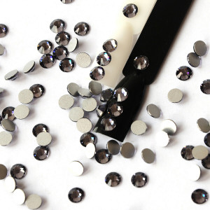 Стразы для ногтей для ногтей Swarovski Black Diamand, SS5, Черный Диамант, Стекло, Черная икра, камни, декор, ногти, 1600 шт